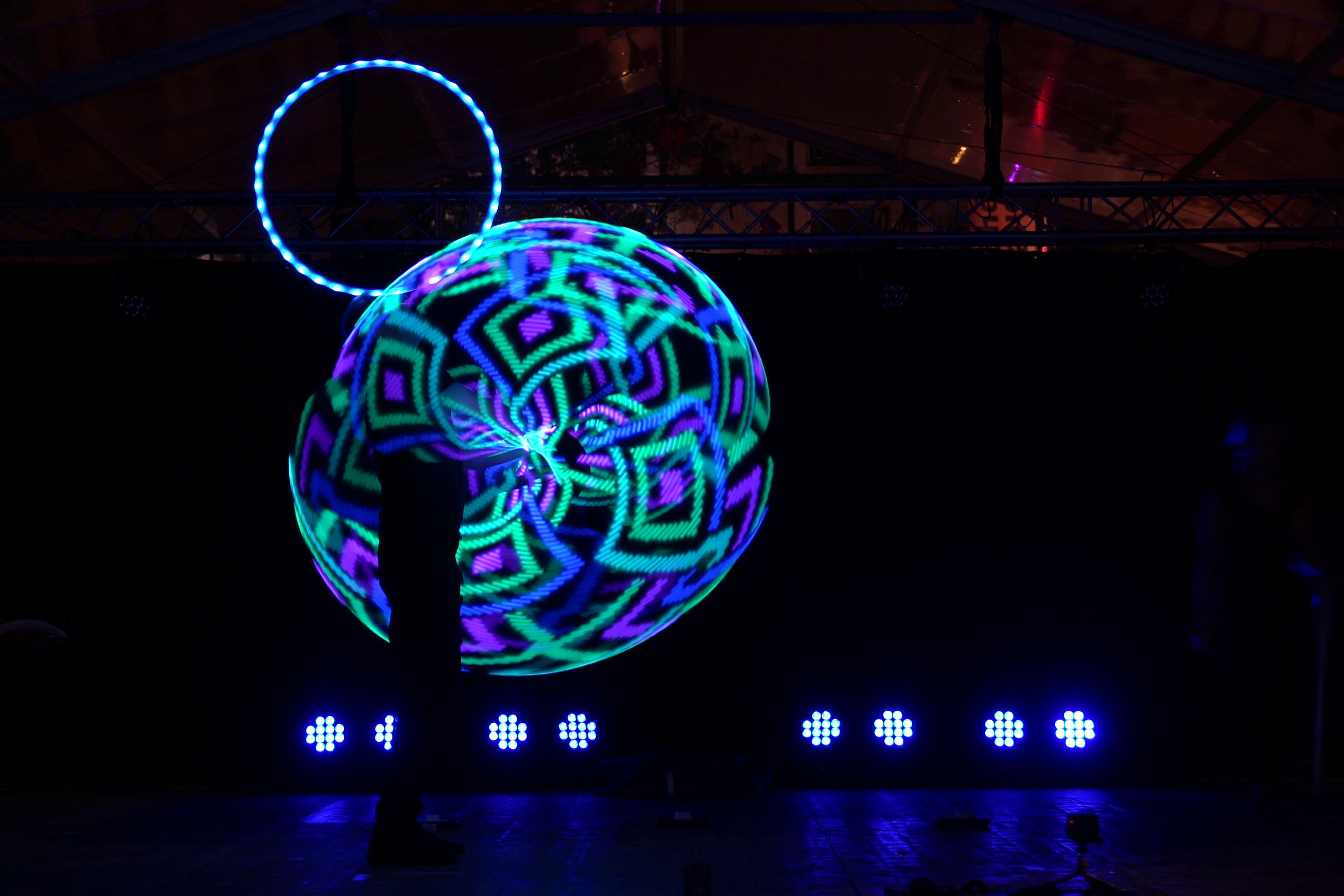 LED-Hoop-Show coloro