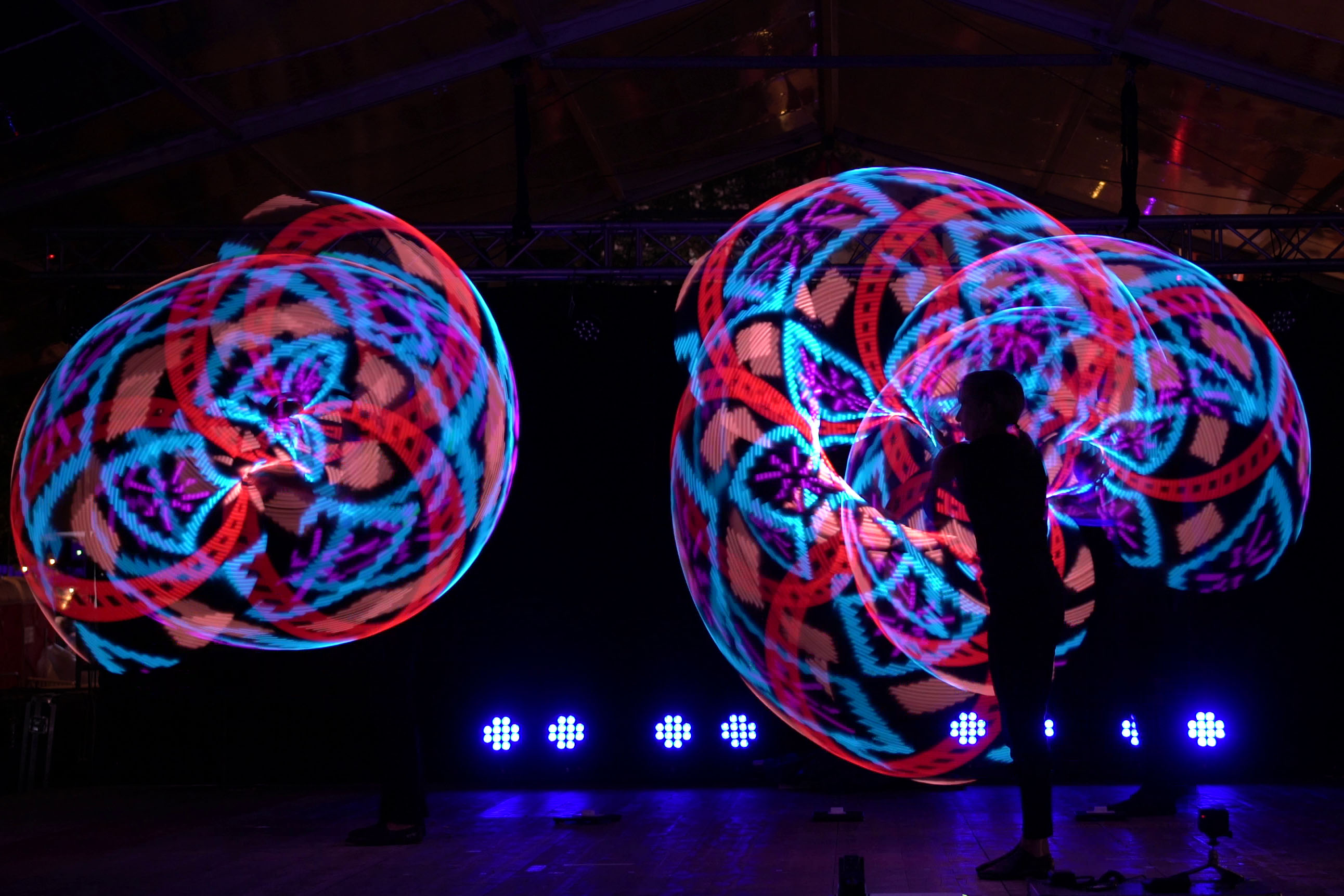 LED-Hoop-Show coloro